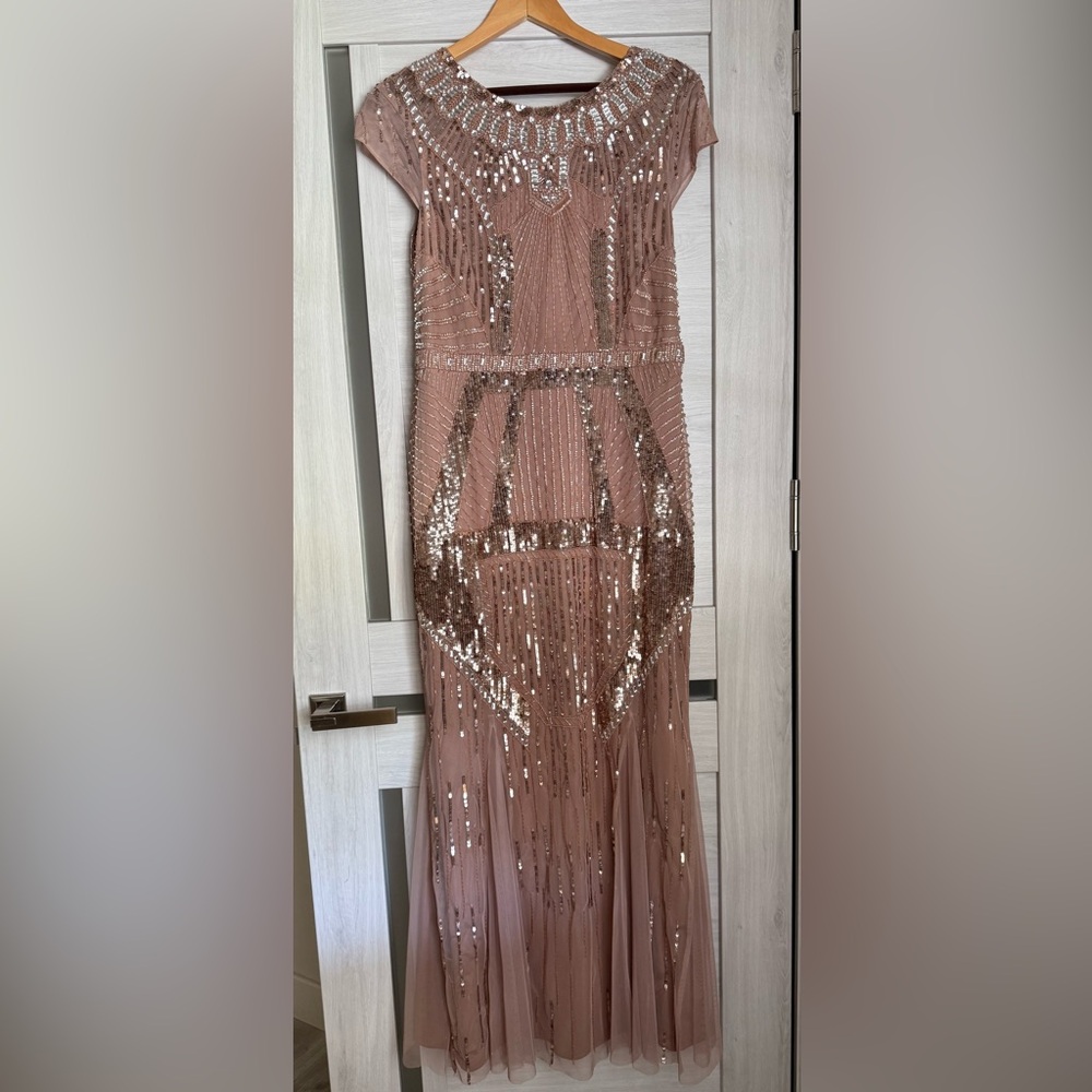 Elegant Sequin Wedding/ Prom Rose gold dress. Wore only once. Great condition.